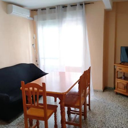 Apartamento 3 Dormitorios Frente A Hospital De Traumatologia 그라나다 외부 사진